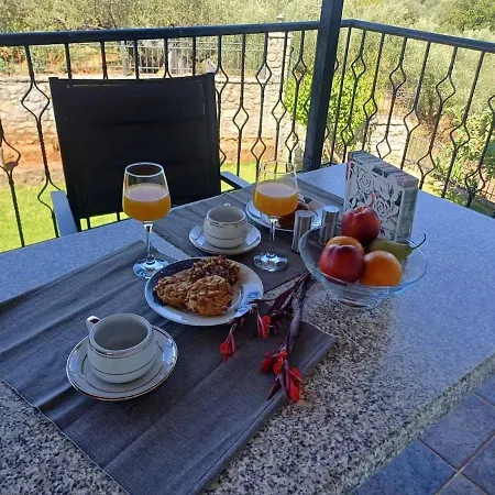 Semesterbostad Yiannis & Ria's Farm