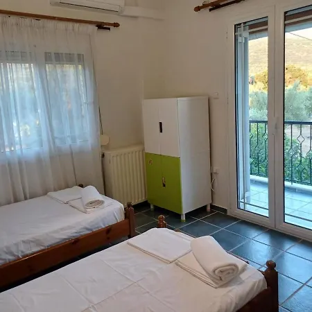 Semesterbostad Yiannis & Ria's Farm