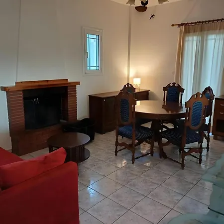 Yiannis & Ria's Farm Landhaus Kalamata