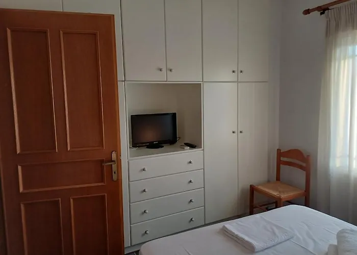 Yiannis & Ria's Farm